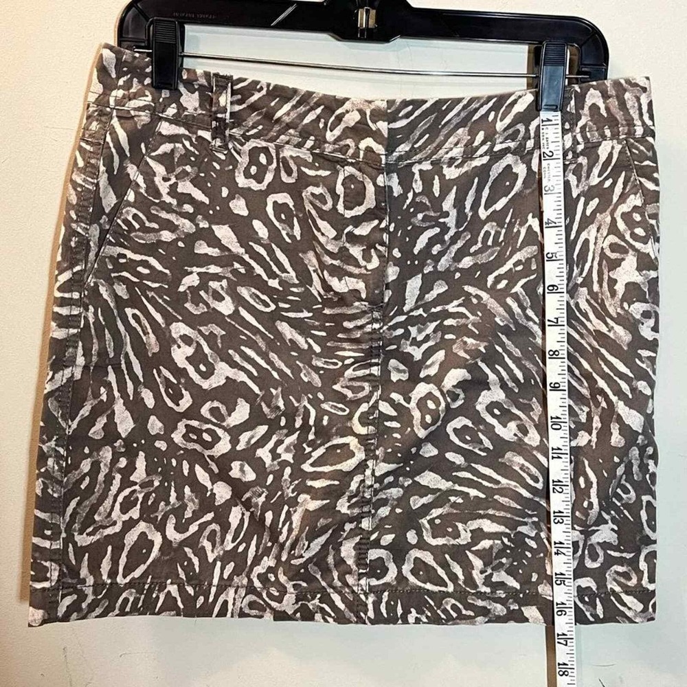 LOFT Animal Print Mini 6‎ petite